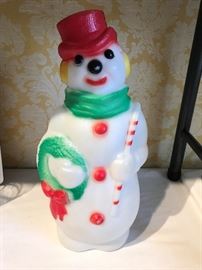 VINTAGE CHRISTMAS LIGHTED SNOWMAN