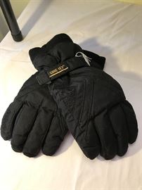 GOR-TEX GLOVES