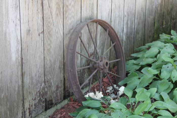 Antique wagon wheel