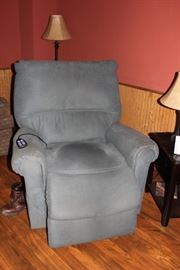 Recliner with Lift feature