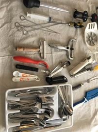 KFL034 Oneida and Farberware Utensils and More