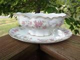 Absolutely Beautiful Vintage Hutschenreuther Selb Bavaria "The RICHELIEU" Gravy Boat