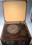 Vintage 45' Record Player with Case