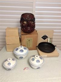 MVT003 Fantastic Collectible Asian Wares