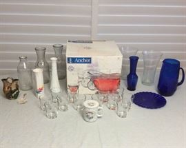 MVT032 Assorted Glassware