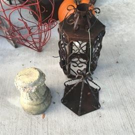 Vintage garden items