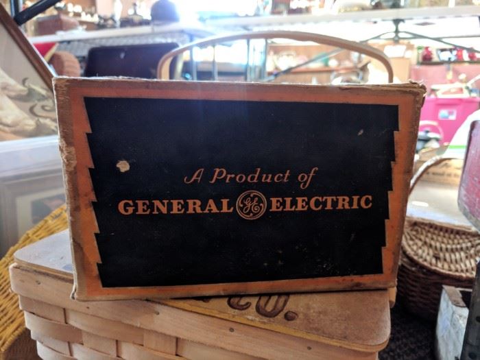 General Electric Box