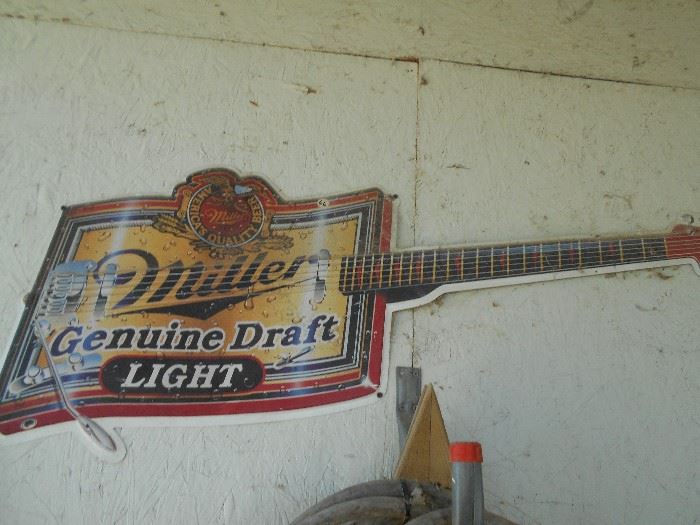 Tin beer sign