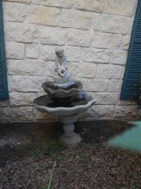 Concrete birdbath/fountain