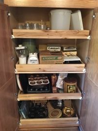 KITCHENWARE