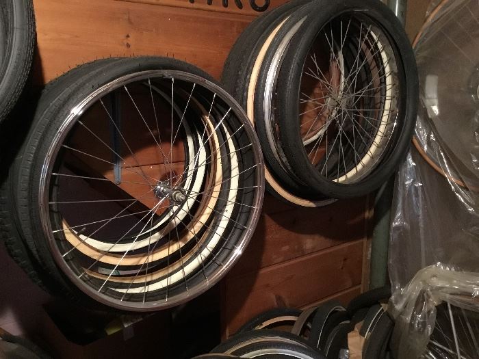 BIKE TIRES