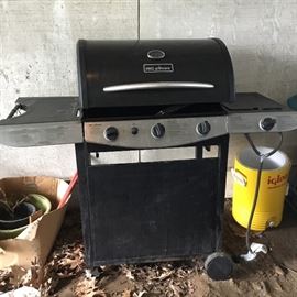 BBQ GRILL