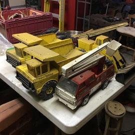 TONKA METAL TRUCKS