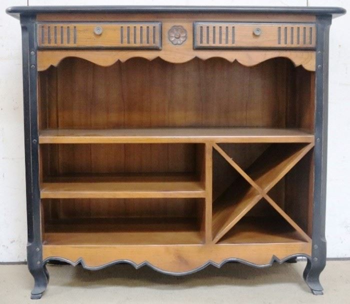 Polidor bar cabinet