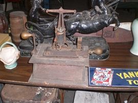 19th century two hand crank spark generator trade stimulator on oak base