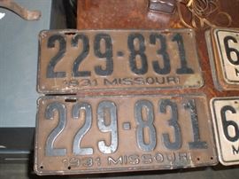 pair of 1931 Missouri license plates