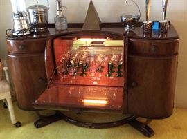 Beautility English Bar