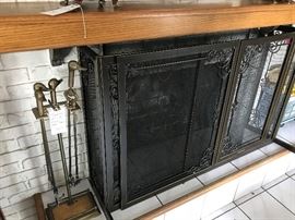 Fireplace screens and tools