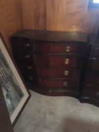  EARLY CHEST OF DRAWERS