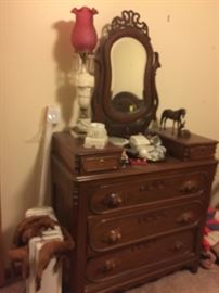  BEAUTIFUL  VICTORIAN  DRESSER AND ANTIQUE LAMP