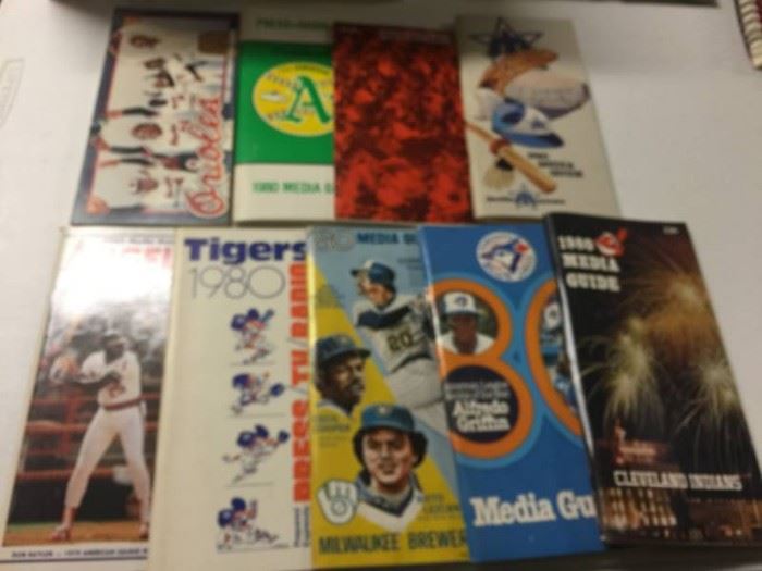 Huge Collection of Over 40 Major League Baseball M ...