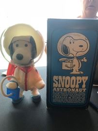 Astronaut Snoopy in original box Peanuts vintage