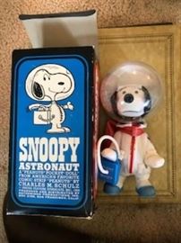 1969 Peanuts Snoopy Astronaut Doll with ORIGINAL box.