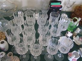 CRYSTAL STEMWARE