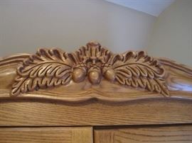 DETAIL OF OAKWOOD INTERIORS 