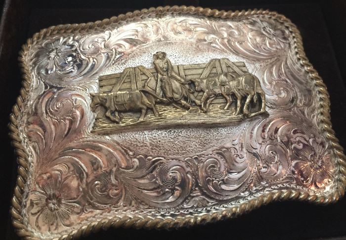 Belt buckle