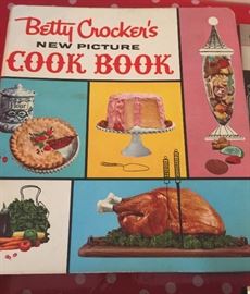 Love the colors on this cookbook! I would just sit it on a shelf. 