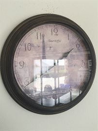 Decorative wall clock