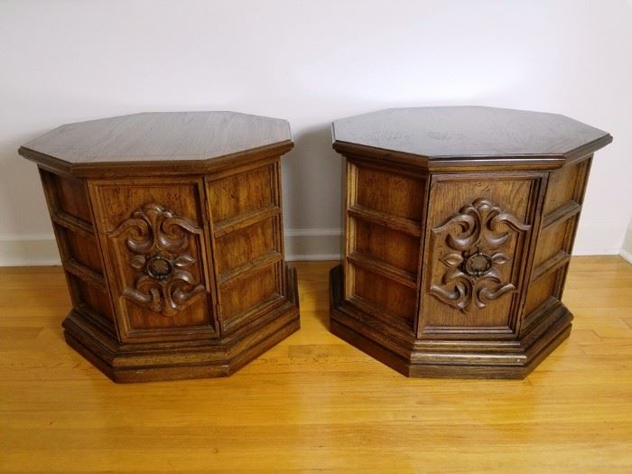 Pair of Matching Octagon Side Tables http://www.ctonlineauctions.com/detail.asp?id=763053