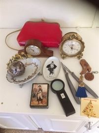 Assorted clocks, antiques