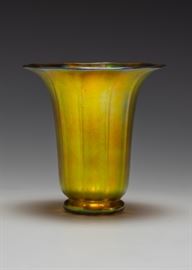 Steuben Aurene Trumpet Vase #913