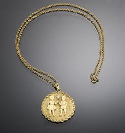 14K Gold & Diamond Pendant & Chain