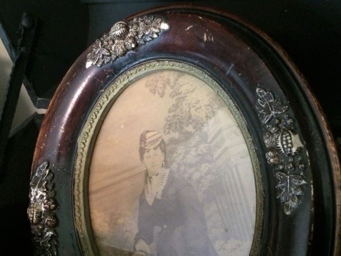 Detail on Embellished Frame