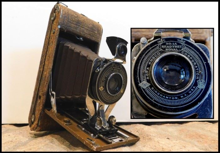 1920's Number 1A Agfa Ansco with Ostrich Leather Covered Camera.