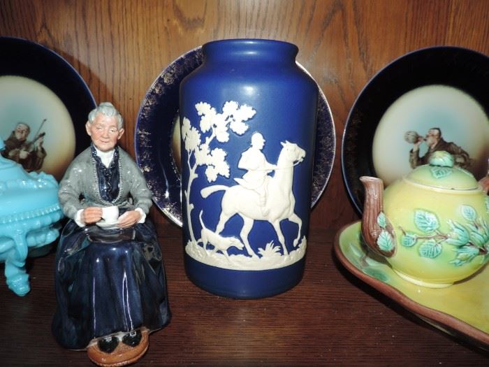 Weller Art Pottery Vase 