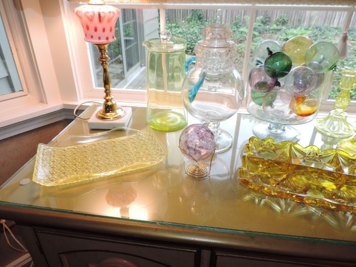 Vaseline Glass, coin dot lamp, candy jar ... 