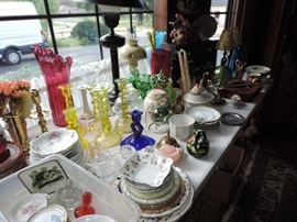 another table full of FUN ITEMS !