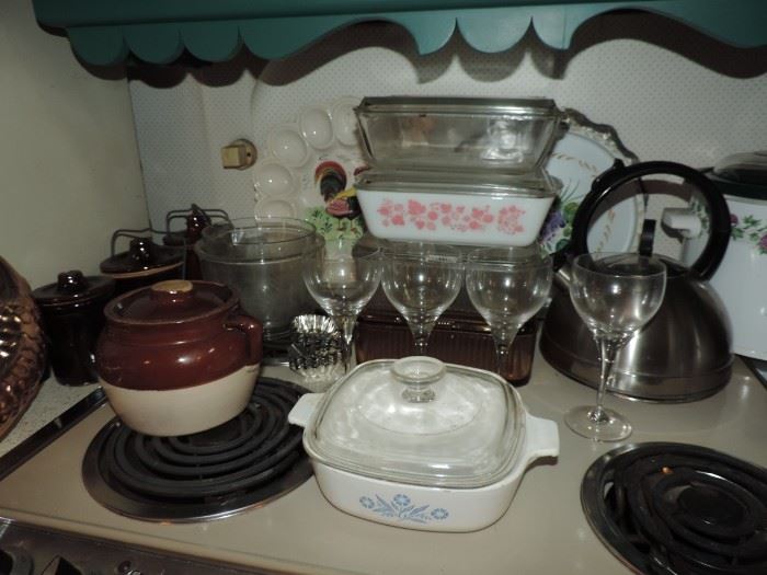 Kitchenware and stemware