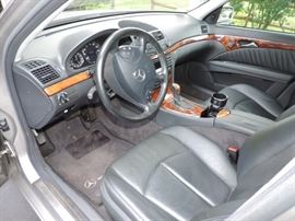 Detail of MB - ULTRA CLEAN INTERIOR !