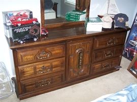 DOUBLE DRESSER, MORE MODEL CARS & MISC.