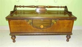 Vintage Lane Chest