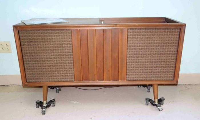 Vintage RCA Stereo