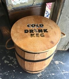 Really neat Wooden "COLD DRINK KEG" with rope handles and insulated inside