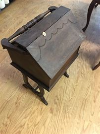 Antique Magazine Rack 10.00