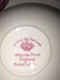  Johnson Bros cups & saucers  - England