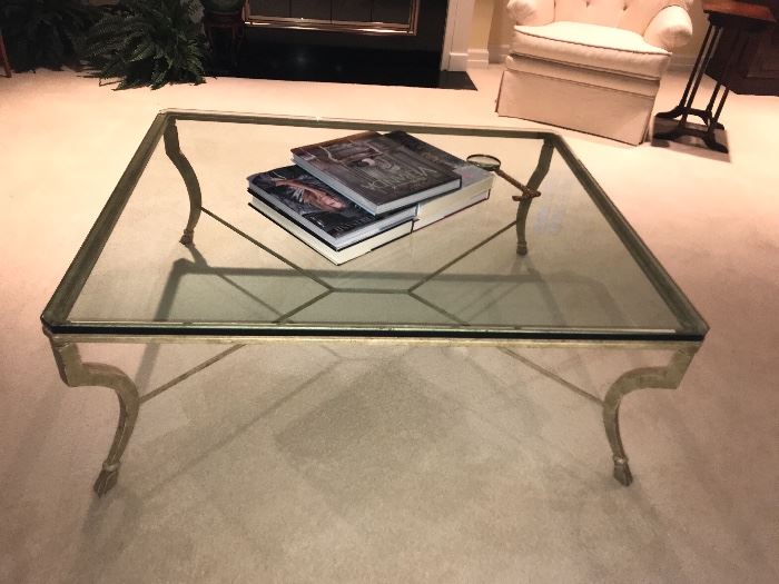 Large Glass cocktail table